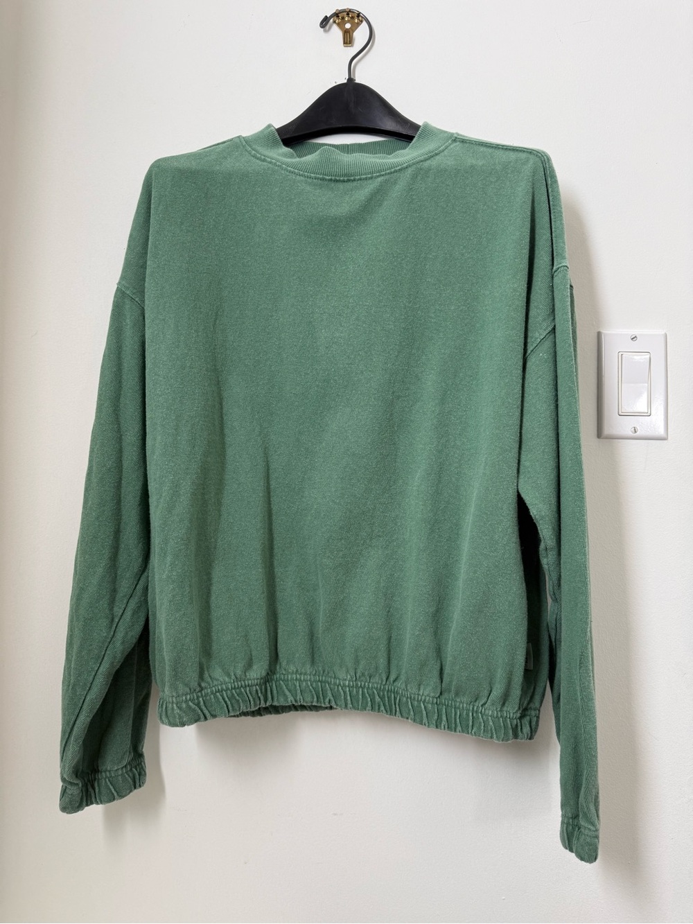 Le Bon Shoppe Green Crewneck Women’s Sweater - Small